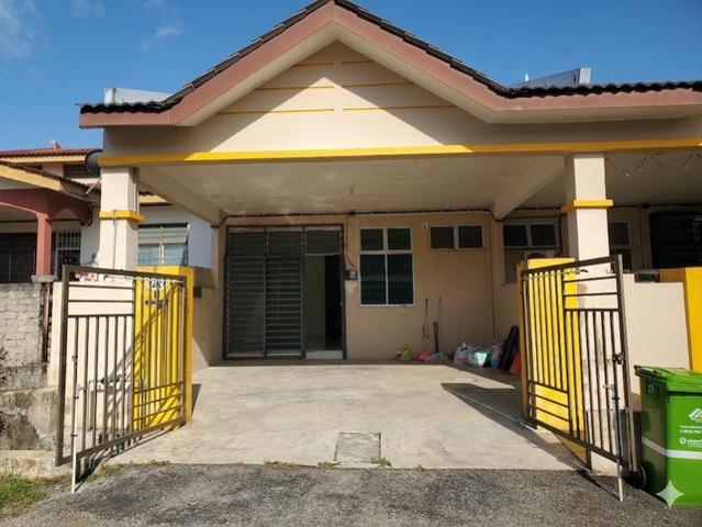 Teres Setingkat Taman Dato Rashid Kuantan