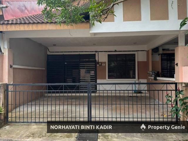 TERES SETINGKAT TAMAN KG PADANG PERMAI KUANTAN
