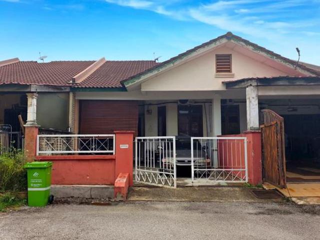Teres Setingkat Taman Indera Mahkota 14 Kuantan Pahang