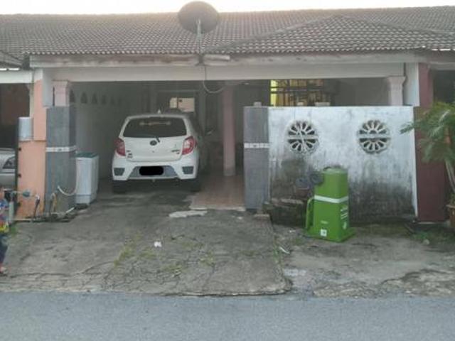 Teres Setingkat Taman Mentiga Jaya Pekan FACING OPEN TEPI JALAN