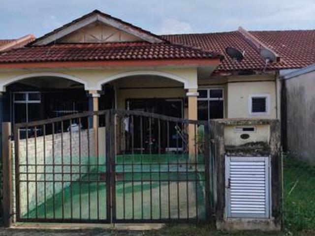 Teres setingkat taman sri inderapura kuantan
