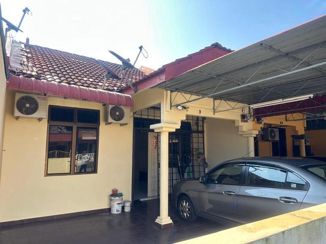 Teres Setingkat Taman Pondok Upeh Balik Pulau Penang