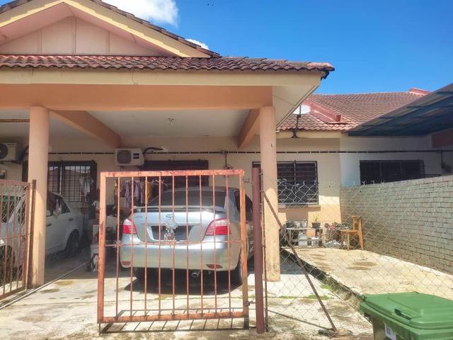 TERES SETINGKAT UNTUK DIJUAL Taman Indera Sempurna