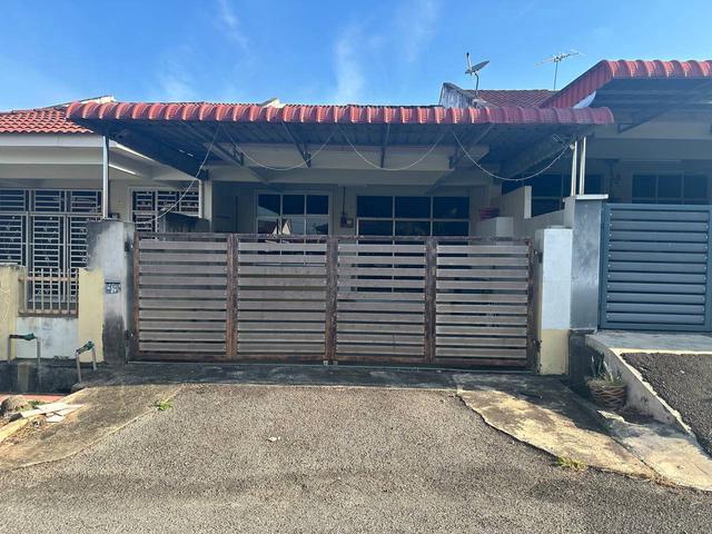 Teres Siap Renovated Sampai Berlakang Extend Untuk di Jual Full loan