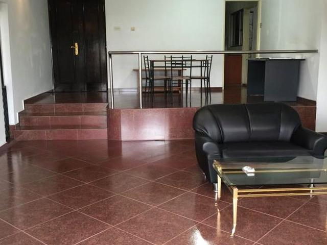 Teresa Ville D4, Condominium