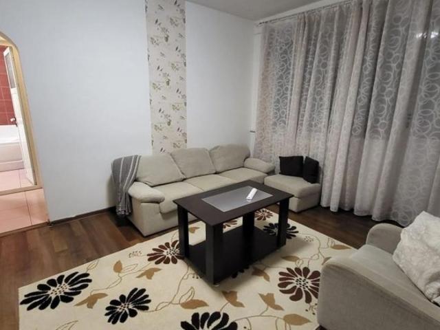 Termen lung, 2 camere semidecomandat, curat, utilat
