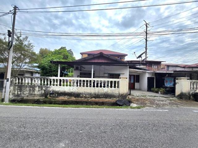 TERMURAH2777SQFTBanglo 1 Tingkat Ampang Campuran