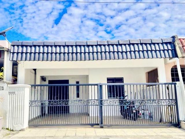TERMURAH 1 Storey Greenwood Gombak NICE LUAS RENOVATED SEMI FURNISH