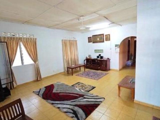 TERMURAH 2200 SQFTSingle Storey Bungalow Kg Bendaraha Selayang
