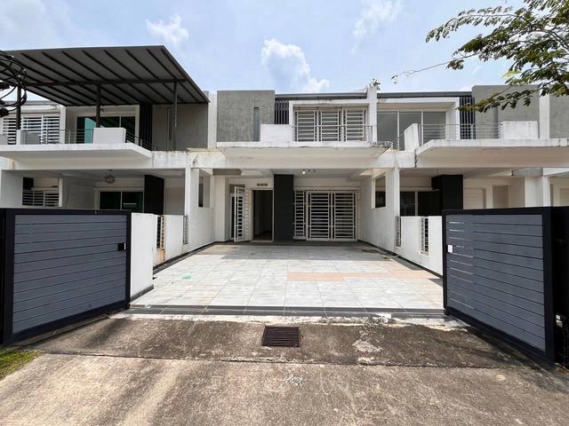 TERMURAH 2 Storey Terrace Country Villa Resort Bemban Melaka