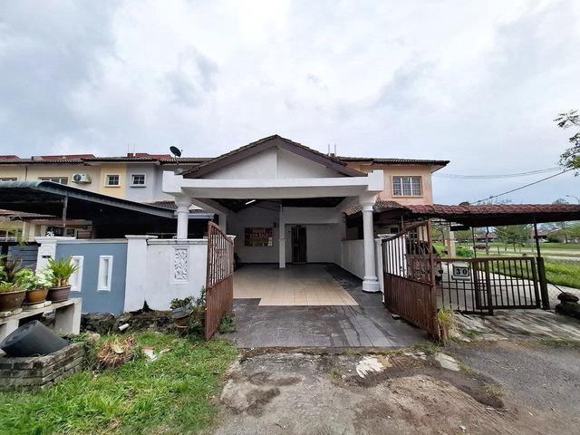 TERMURAH 2 Storey Terrace House Tmn Kesumba Bukit Beruntung Rawang