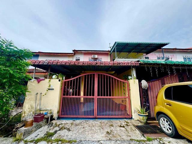 TERMURAH 2 Storey Terrace Seksyen 4 Bandar Rinching Semenyih