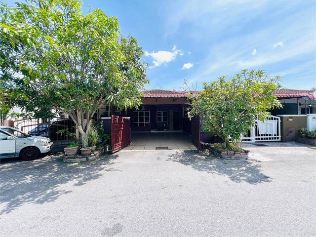 TERMURAH Taman Pelangi Semenyih 4 Single Storey Terrace House