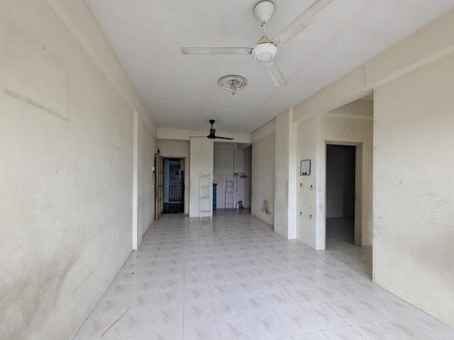 TERMURAH Apartment Amazing Height Sungai Udang Klang FOR SALE