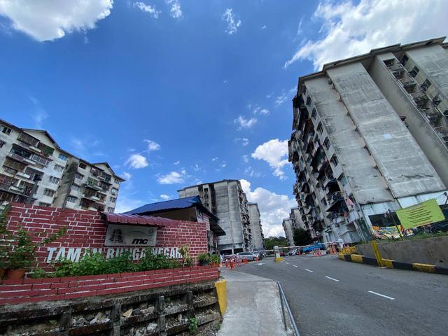 TERMURAH Apartment Taman Bunga Negara Seksyen 27 Shah Alam