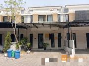 Termurah. BU Rumah Wellington Park Residence Waru Terawat Siap Huni