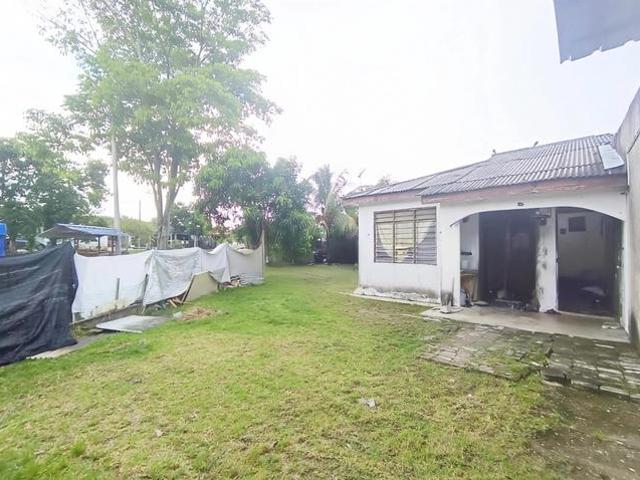 TERMURAH Corner lot di Sikamat