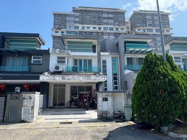 TERMURAH Double Storey House Tiara East Semenyih 24x70sqft