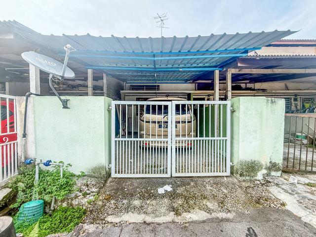 TERMURAH Double Storey Terrace Taman Cuepacs Kajang