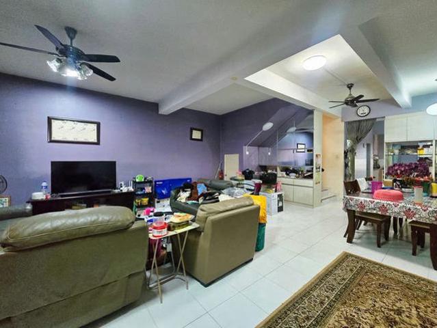 TERMURAH Double Storey Terrace Taman Suria Tropika Seri Kembangan