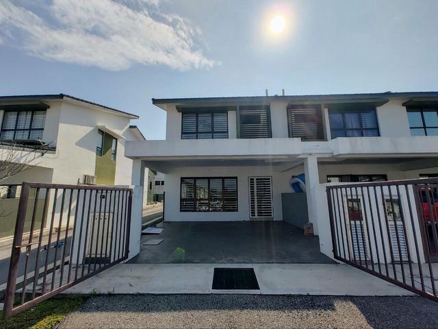 TERMURAH END LOT Double Storey Saujana Sekata Jenderam FOR SALE