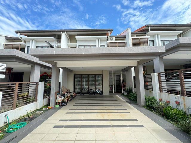 TERMURAH FACING OPEN 2 Storey Superlink Tari 3 Alam Impian
