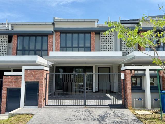 TERMURAH FACING OPEN NEW 2 Storey Terrace Elmina Green 4 Shah Alam