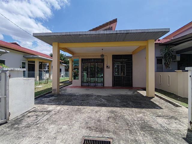 TERMURAH FULL LOAN 1 Storey Semi D Taman Desa Salak Pekerti Sepang