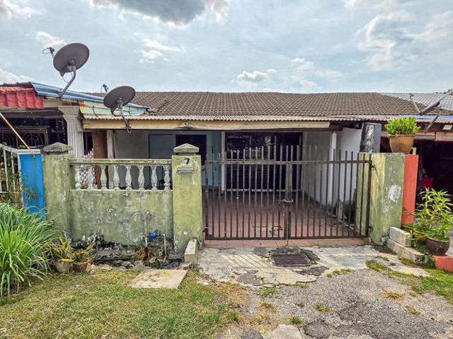 TERMURAH FULL LOAN Single Storey Terrace Seksyen 24 Shah Alam