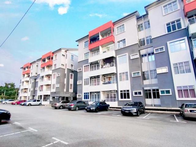 TERMURAH GROUND FLOOR Apartment Casa Dahlia Salak Tinggi Sepang