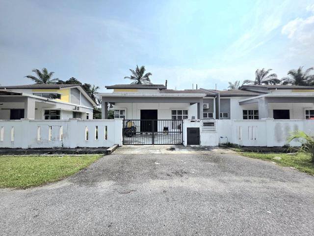 TERMURAH LUAS 2647 sqf Semi D Taman Ikhlas Jenjarom FOR SALE