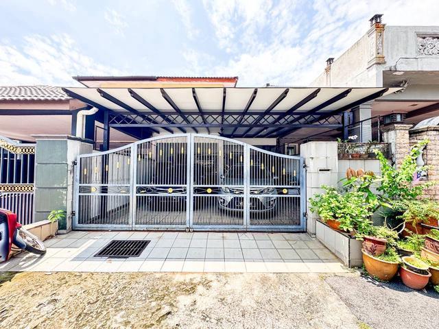 TERMURAH RENOVATED BUMI LOT Double Storey Taman Rakan Cheras