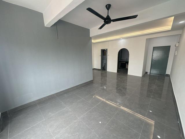 TERMURAH RENOVATED Mutiara Subang Apartment Seksyen U5 Shah Alam