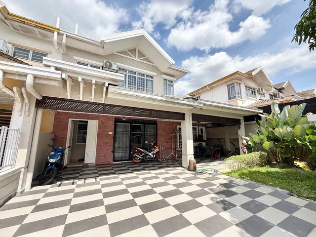 TERMURAH Renovated SemiD Double Storey Bandar Seri Putra Bangi