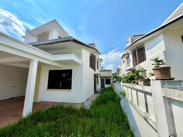 TERMURAH SemiD 2 Storey Timur Enstek Nilai