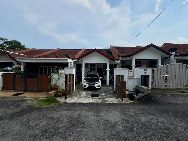 TERMURAH Single Storey Terrace Taman Dato Demang Seri Kembangan