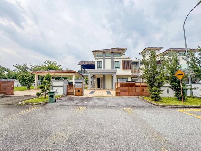 TERMURAHCorner Lot SemiD Double Storey Ivory Villa