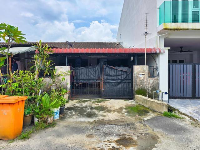 TERMURAHFULL LOANNEAR MRT Single Storey Terace Taman Sri Serdang