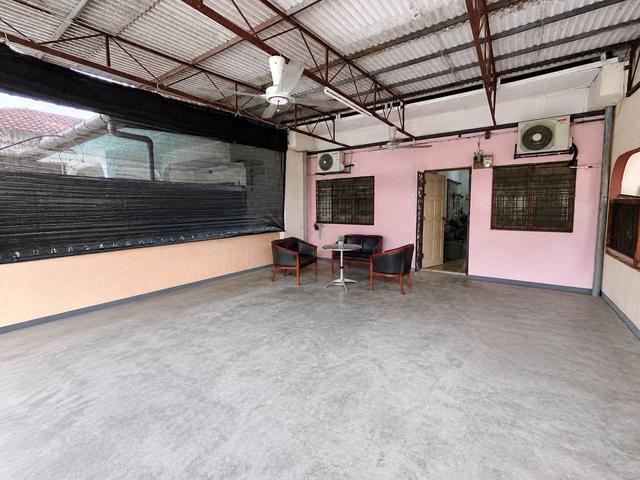 TERMURAHSingle Storey Seksyen 17 Shah Alam FOR SALE