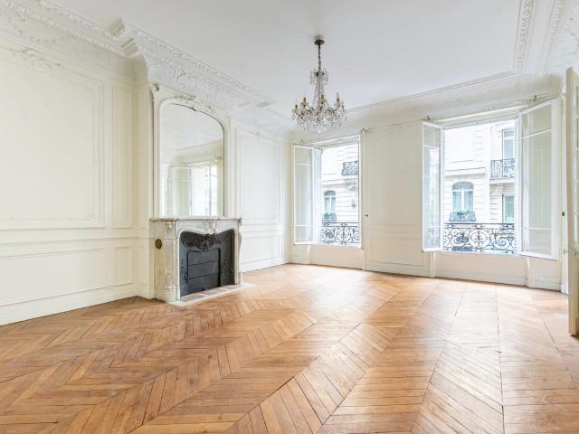 Ternes / Monceau: Spacieux appartement 6/7 pièces