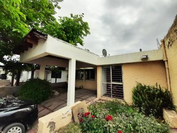 Terranostra vende casa en barrio fuchs godoy cruz