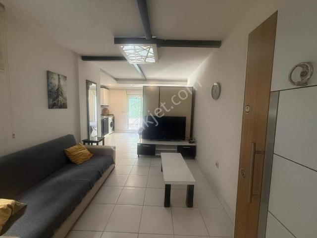 Terracıty Arkası Katta Eşyalı Kiralık