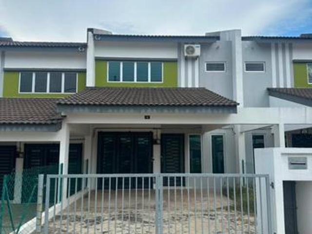 Terrace Dauble Storey Non Bumi Lot Taman Residensi Gurun