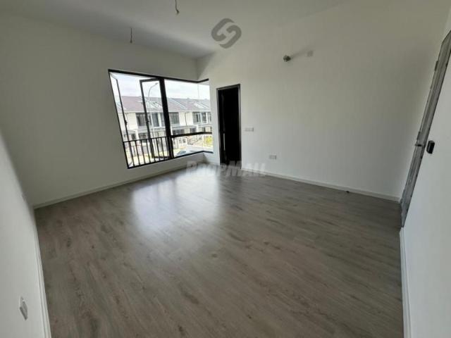 Terrace Double Storey Nadira 2 Bandar Bukit Raja