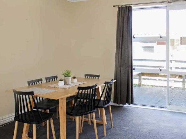 TERRACE END 3 BEDROOM