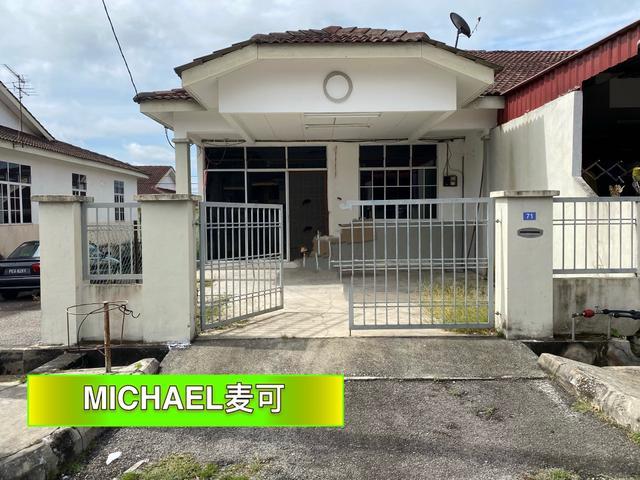 Terrace House At Semeling Bedong