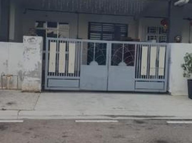Terrace House Bdr Putra Kulai For Rent