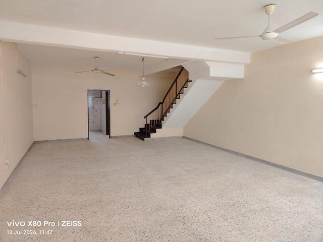 Terrace house Gelugor Sungai Dua Prime location USM