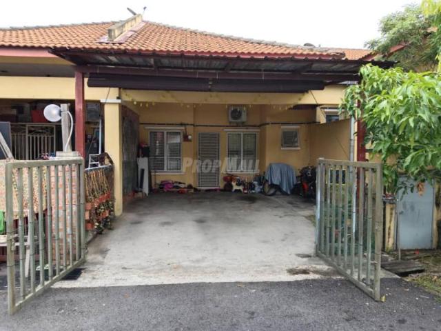 Terrace House Taman Teratai,Nilai 7,Semi Furnished For Rent