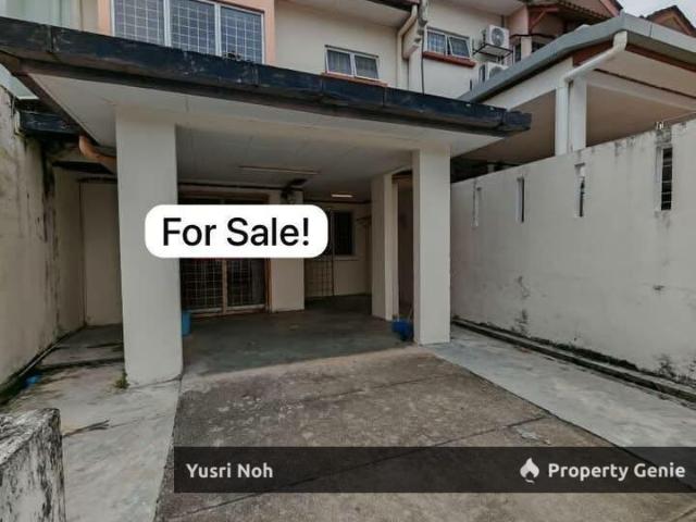 terraced house 1400 m2 Seri Kembangan